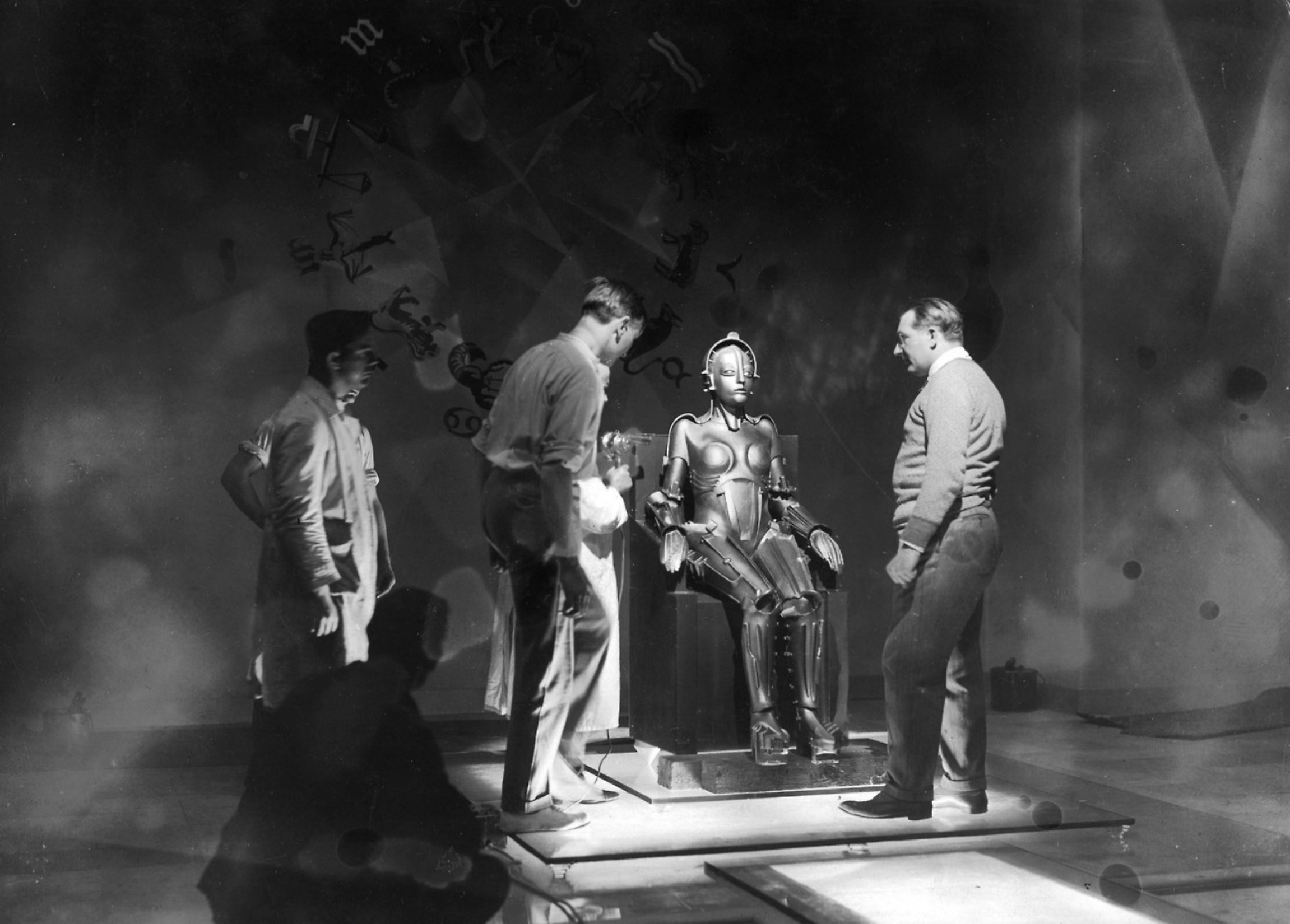 Metropolis (1927), Brigitte Helm, Fritz Lang, during filming in Rotwang's laboratory, production still.